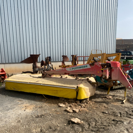 SEGADORA POTTINGER NOVACAT 352
